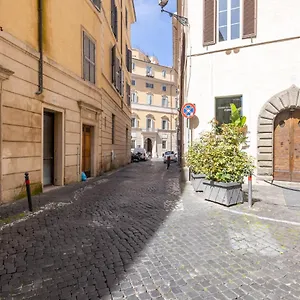  Affittacamere Vg Piazza Navona 5 Stelle Montecitorio Italia