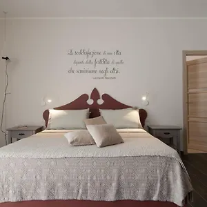 ** Bed & Breakfast Kissfromsalento B&b+bike Italia